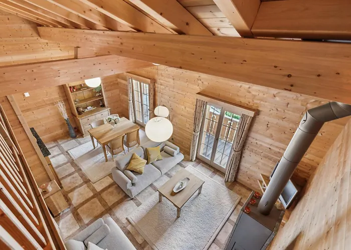 La Cascade - Standing La Sage